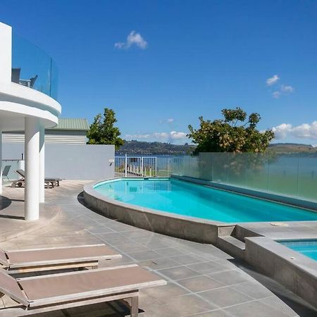 Waimahana - Luxury By The Lake เทาโป ภายนอก รูปภาพ